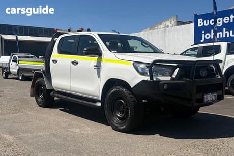 White 2021 Toyota Hilux Double Cab Chassis Sr (4X4)
