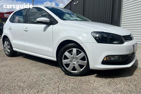White 2015 Volkswagen Polo Hatchback 66 Tsi Trendline