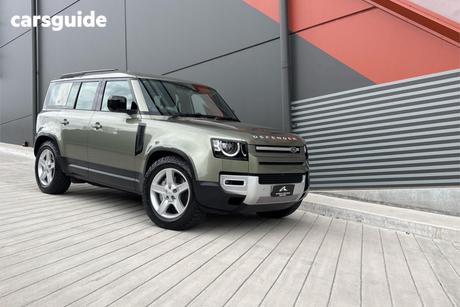 Green 2023 Land Rover Defender Wagon 110 D300 Se (220Kw)