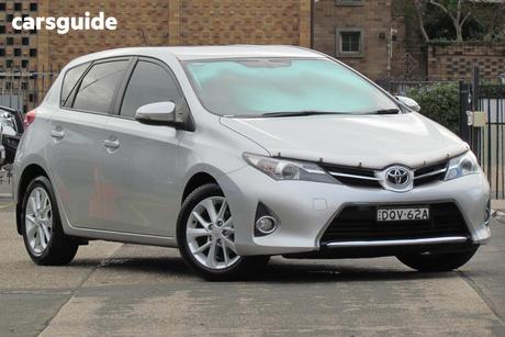 Silver 2014 Toyota Corolla Hatchback Ascent Sport