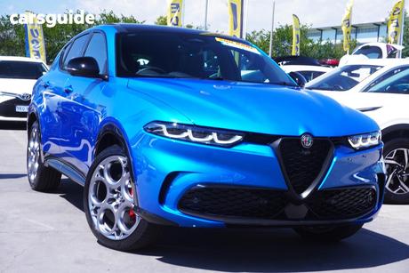 Grey 2024 Alfa Romeo Tonale Wagon Veloce Phev Q4