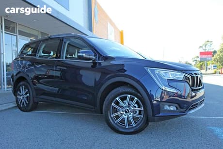 Black 2025 Mahindra XUV700 Wagon Ax7L