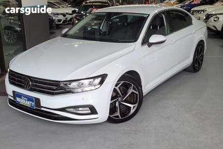 White 2022 Volkswagen Passat Sedan 162Tsi Elegance