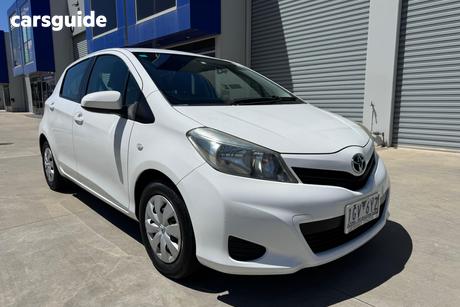 White 2011 Toyota Yaris Hatchback Yr
