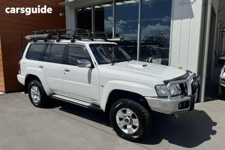 White 2016 Nissan Patrol Wagon St (4X4)