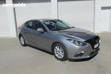 Silver 2014 Mazda 3 Sedan Maxx