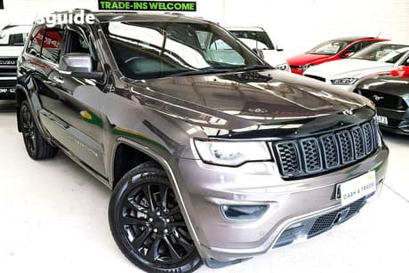 Grey 2017 Jeep Grand Cherokee Wagon Overland (4X4)