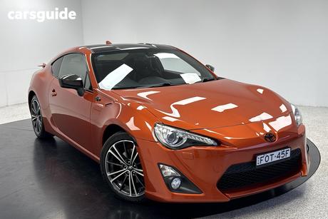 Orange 2014 Toyota 86 Coupe Gts