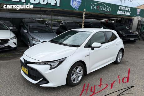 White 2020 Toyota Corolla Hatchback Ascent Sport Hybrid