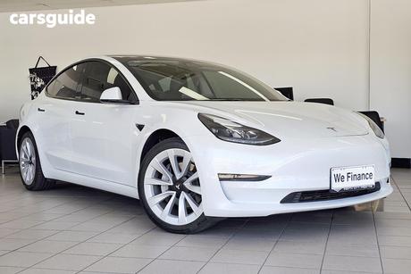 White 2021 Tesla Model 3 Sedan Long Range Awd