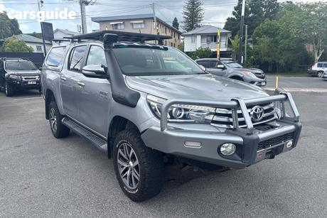 Silver 2015 Toyota Hilux Dual Cab Utility Sr5 (4X4)
