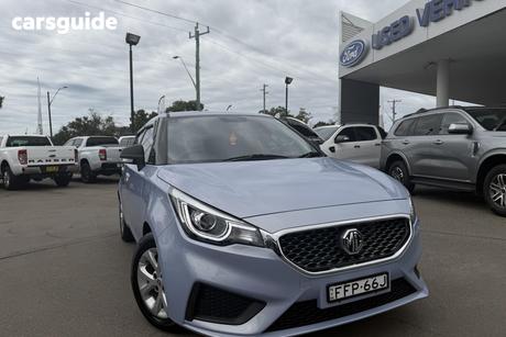 Silver 2023 MG MG3 Hatchback Core