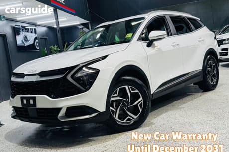 White 2024 Kia Sportage Wagon S (Fwd)