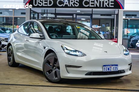 White 2023 Tesla Model 3 Sedan Long Range