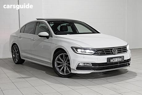 White 2017 Volkswagen Passat Sedan 132 Tsi Comfortline