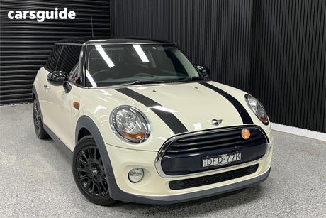 White 2016 Mini Cooper Hatchback