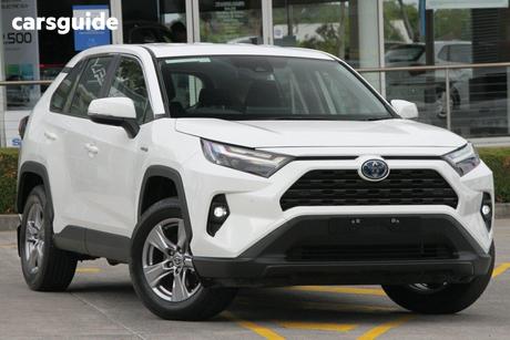 White 2024 Toyota RAV4 Wagon Gx (2Wd)