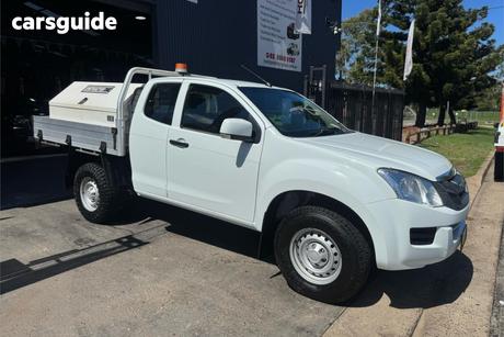 White 2016 Isuzu D-MAX Space Cab Chassis Sx (4X4)