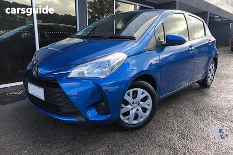 Blue 2019 Toyota Yaris Hatchback Sx