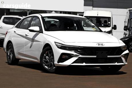 White 2025 Hyundai I30 Sedan Hev 1.6P Dct