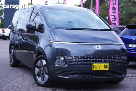 Grey 2021 Hyundai Staria Wagon Highlander