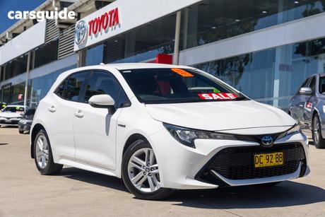 White 2021 Toyota Corolla Hatchback Ascent Sport Hybrid