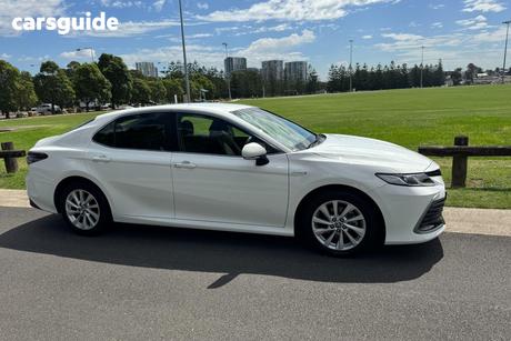 White 2023 Toyota Camry Sedan Ascent Hybrid
