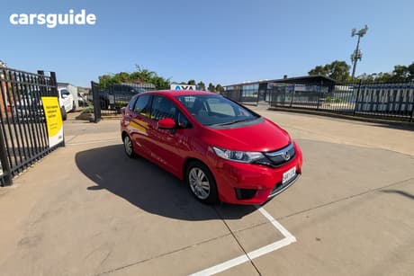 Red 2016 Honda Jazz Hatchback Vti
