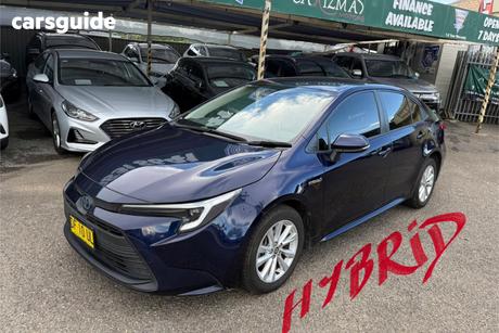 Blue 2022 Toyota Corolla Sedan Ascent Sport Hybrid