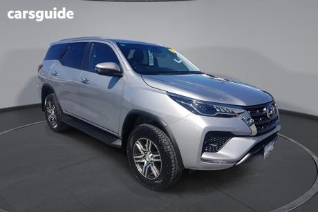 Silver 2023 Toyota Fortuner Wagon Gxl