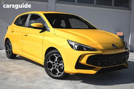 Yellow 2024 MG MG3 Hatchback Essence Hybrid+