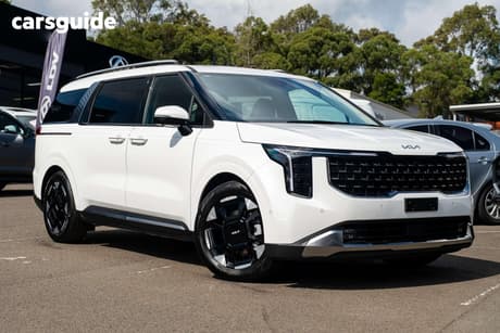 White 2025 Kia Carnival Wagon Gt-Line