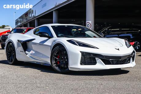 White 2025 Chevrolet Corvette Coupe Z06