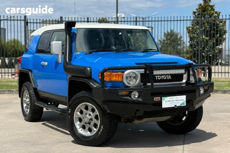 White 2012 Toyota FJ Cruiser Wagon