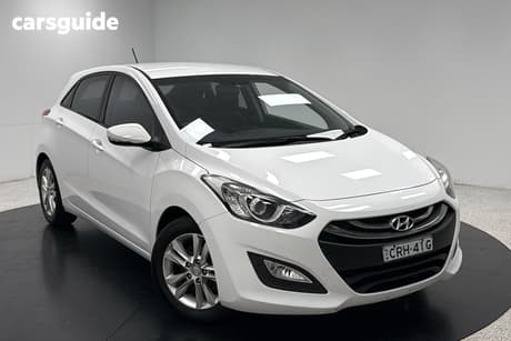 White 2013 Hyundai I30 Hatchback Premium