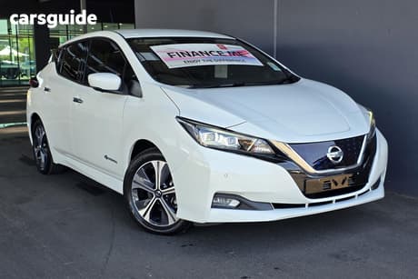 White 2020 Nissan Leaf Hatchback