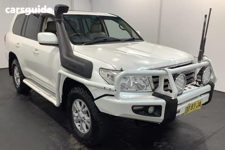 White 2008 Toyota Landcruiser Wagon Sahara (4X4)