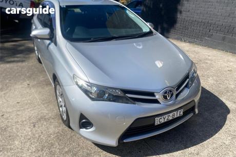 Silver 2014 Toyota Corolla Hatchback Ascent