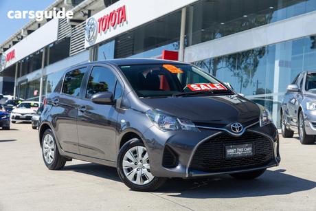 Grey 2014 Toyota Yaris Hatchback Ascent