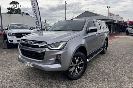 Silver 2022 Isuzu D-MAX Crew Cab Utility Ls-U+ (4X4)