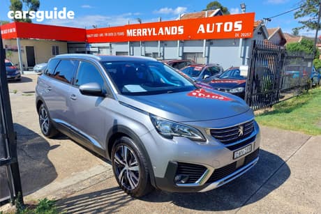 Grey 2018 Peugeot 5008 Wagon Allure