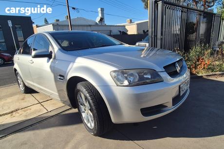 Silver 2006 Holden Commodore Sedan Omega V (D/Fuel)