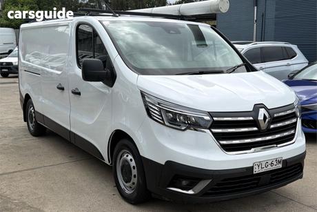 White 2024 Renault Trafic Van L2 Lwb Premium
