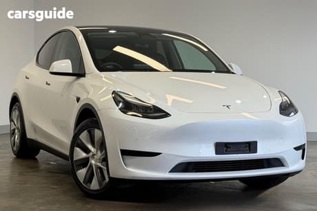 White 2022 Tesla Model Y Wagon Rear-Wheel Drive