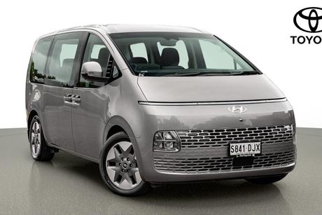 Grey 2022 Hyundai Staria Wagon
