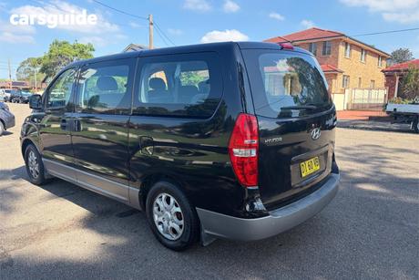 Black 2015 Hyundai Imax Wagon