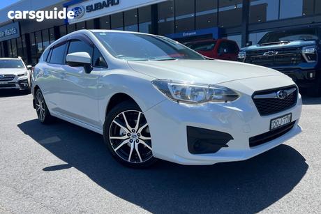 White 2017 Subaru Impreza Hatchback 2.0I (Awd)