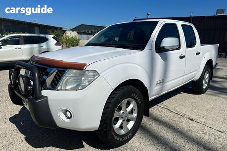 2014 Nissan Navara Dual Cab Pick-up St (4X4)