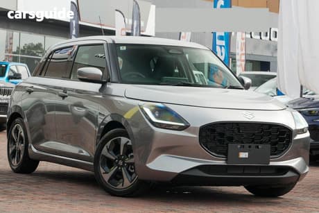Silver 2025 Suzuki Swift Hatchback Hybrid Glx