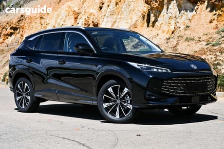 Black 2025 MG HS Wagon Essence